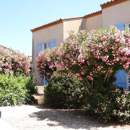 Ferienwohnung L'Orangeraie Claira Exterior foto