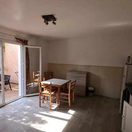 Ferienwohnung L'Orangeraie Claira Zimmer foto